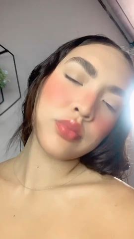 Preview of a live video chat match